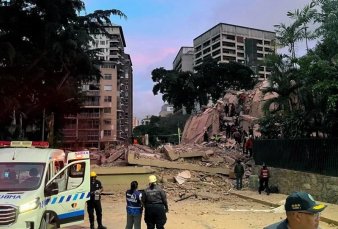 Dos potentes sismos golpearon a Venezuela y provocaron da�os y varios derrumbes en Caracas