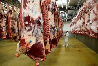 Tres frigor�ficos entran en China, el mayor comprador de carne local