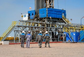 Nuevo hito de YPF: sumó 203 horas continuas de bombeo sin incidentes y con monitoreo remoto