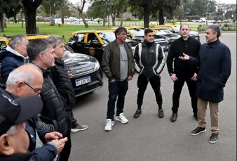 La Ciudad impulsa taxis eléctricos con créditos accesibles