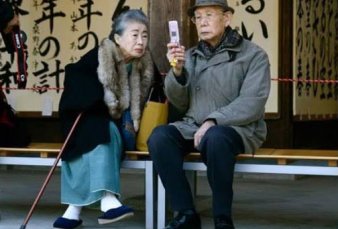 Jap�n ya supera los 100 mil habitantes de 100 a�os o m�s
